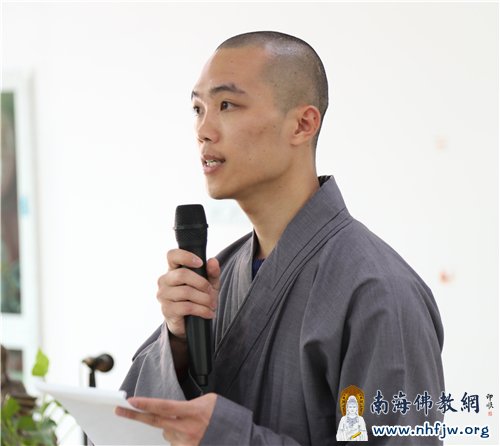 学僧代表普学代表全体学僧讲话