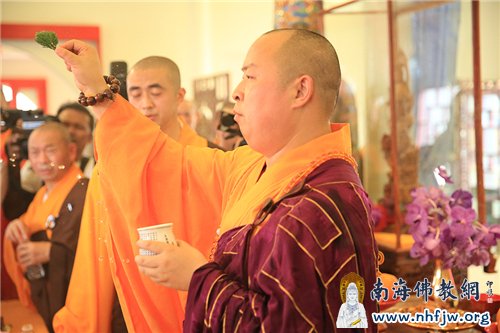 本焕寺是凝聚着中泰两国佛教界千年法谊的寺庙。时值中泰两国建交40周年之际,意义更显重大。(图片来源:凤凰佛教 摄影:林恩)