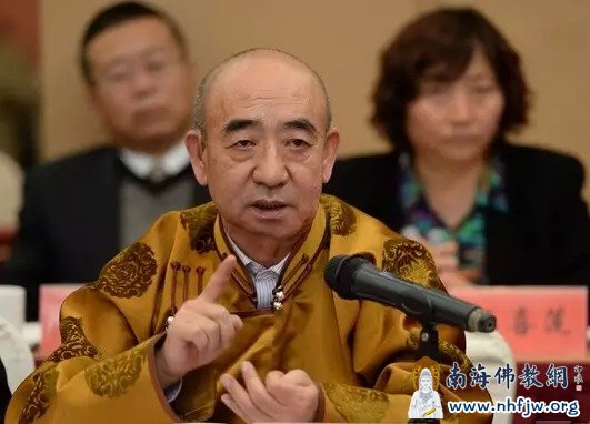 28副会长赵九九(蒙),67岁,呼和浩特市人,先后担任呼和浩特市佛教协会副会长,大召寺管委会主任、住持,内蒙古佛教协会副会长,内蒙古红十字会副会长,呼和浩特市慈善总会副会长等职。.jpg