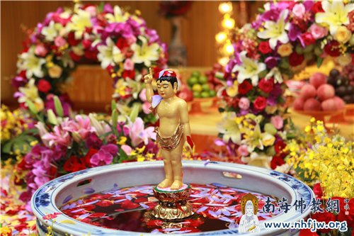 释迦太子圣像 摄影:顿宏