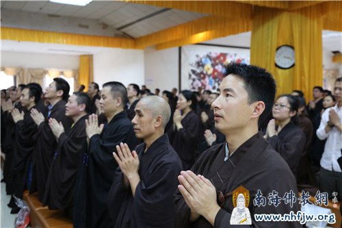 三皈五戒仪式上,年轻弟子众多